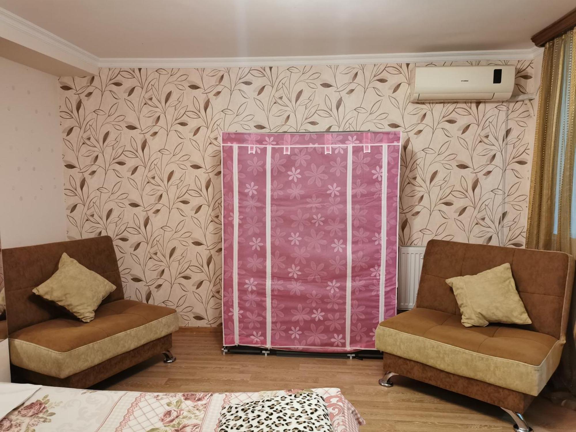 Guest House Natia Tbilisi Exterior photo