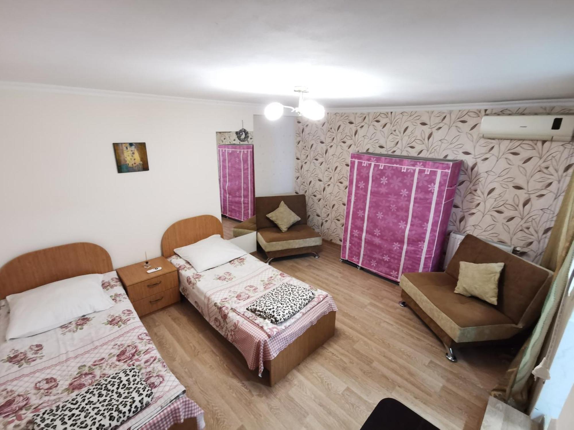Guest House Natia Tbilisi Exterior photo